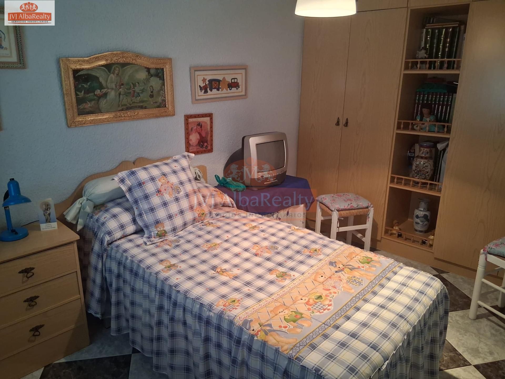 Dormitori de Pis en venda en  Albacete Capital amb Aire condicionat, Calefacció i Terrassa
