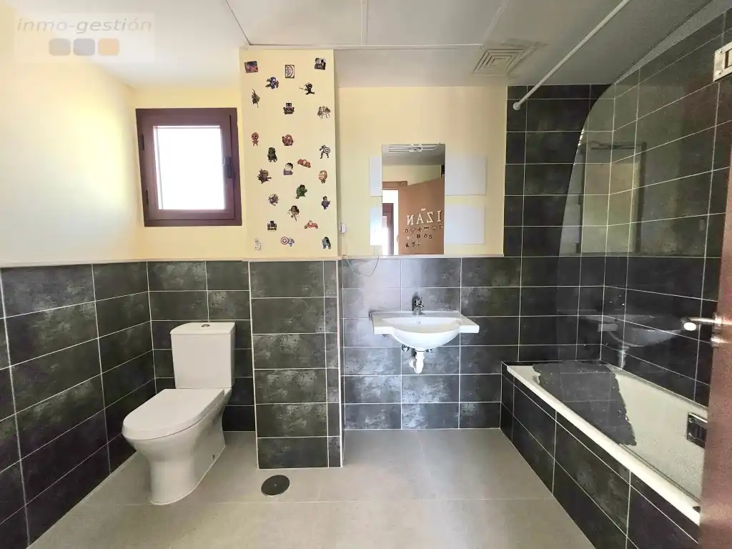 Badezimmer von Haus oder Chalet zum Verkauf in Casares