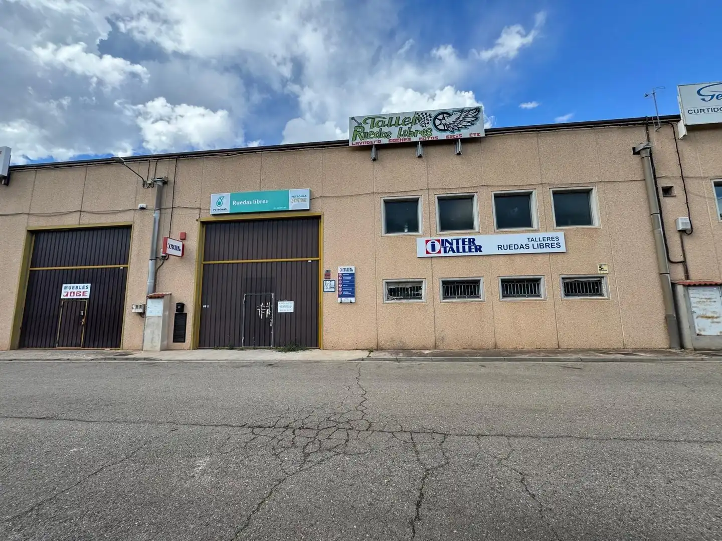 Business premises for sale in Polígono Río Isuela, imagen 4