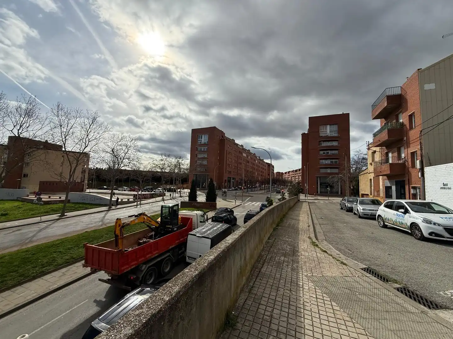 Vista exterior de Residencial en venta en Sabadell