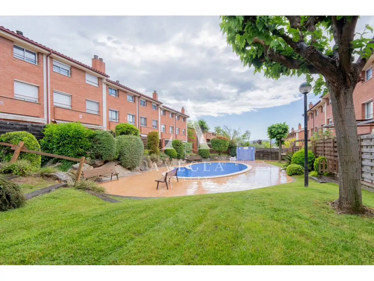 Garden of Detached homes for sale in Sant Cugat del Vallès  with Air Conditioner, Heating and Parquet flooring