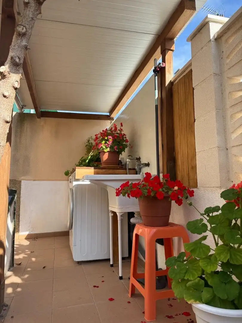 Terrassa de Casa o xalet en venda en Sagunto / Sagunt amb Aire condicionat, Jardí privat i Terrassa