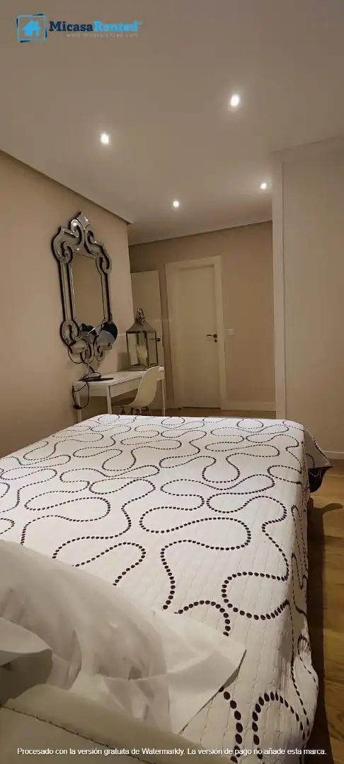 Flat with terrace to rent in Calle Virgen del Puerto, imagen 11