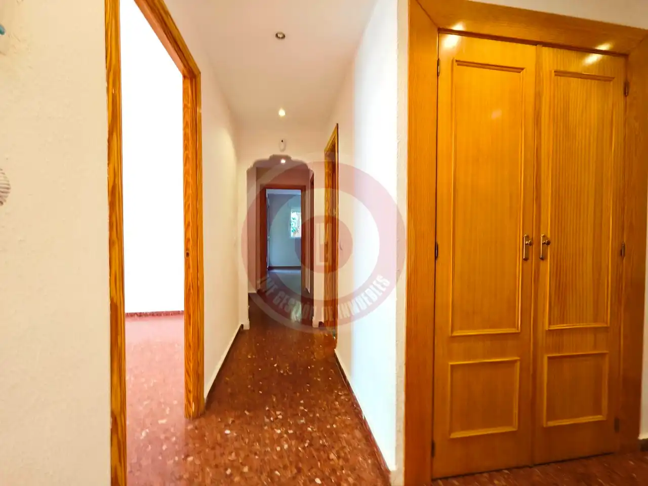 Wohnung zum Verkauf in Málaga mit Klimaanlage, Terrasse und Alarm