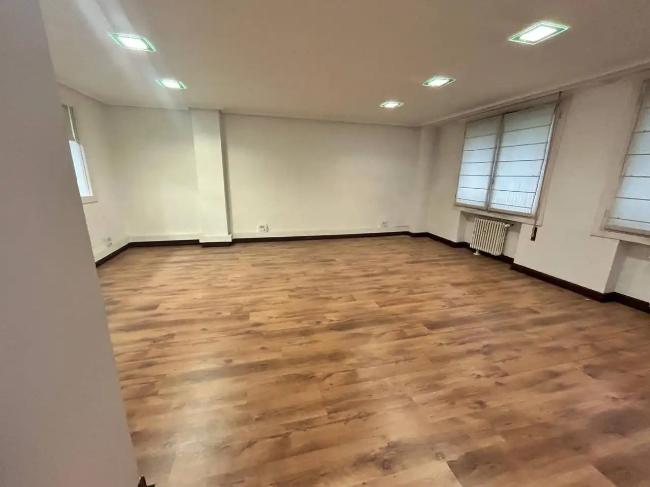 Oficina de alquiler en Donostia - San Sebastián  con Calefacción