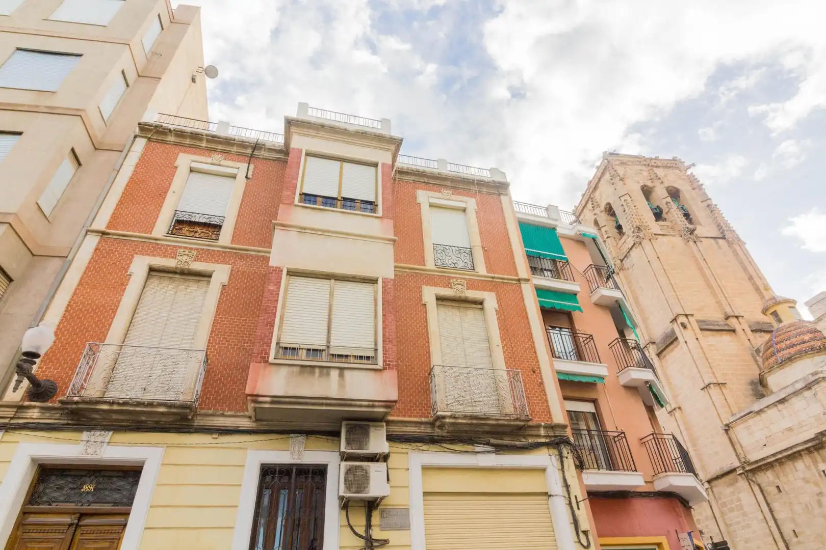 Vista exterior de Pis en venda en Orihuela