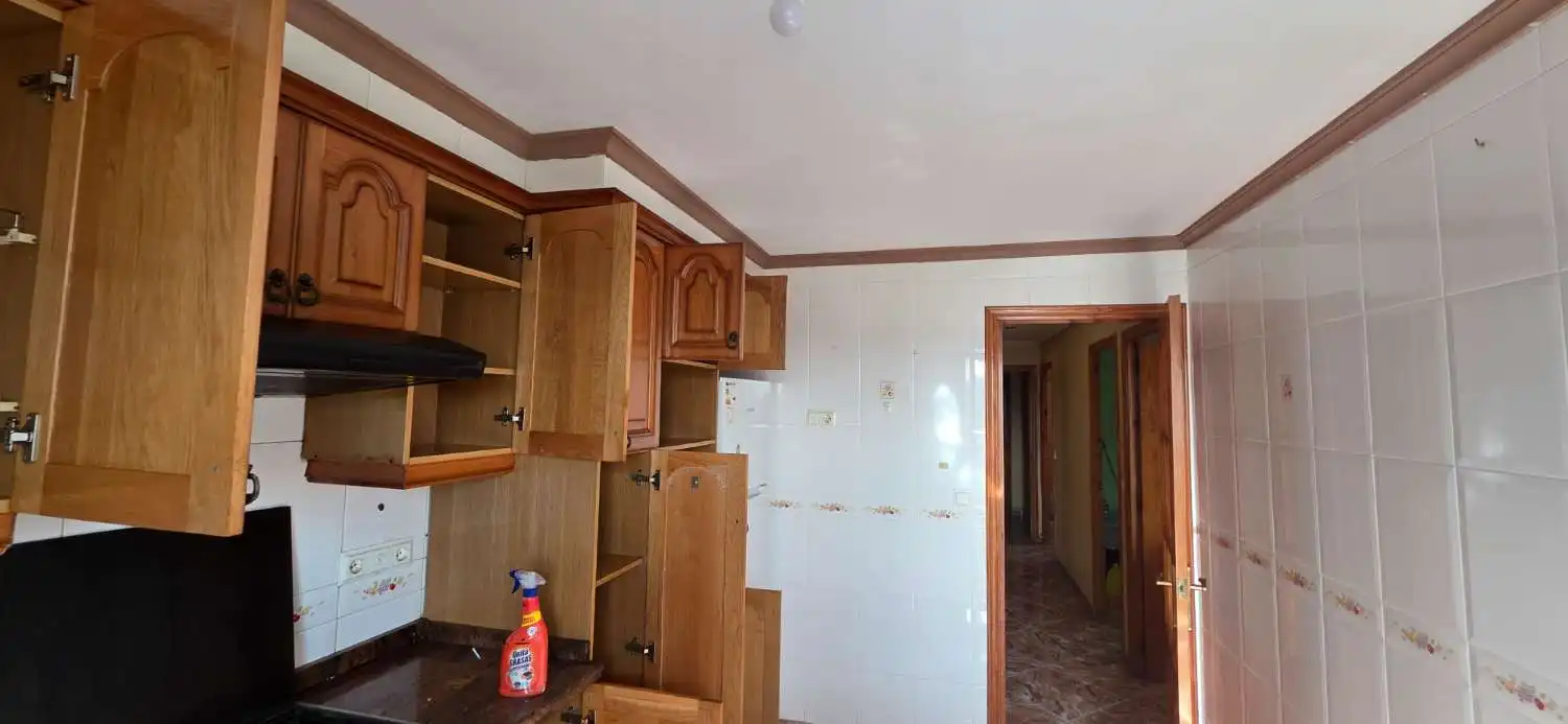 Küche von Wohnung zum Verkauf in Onda