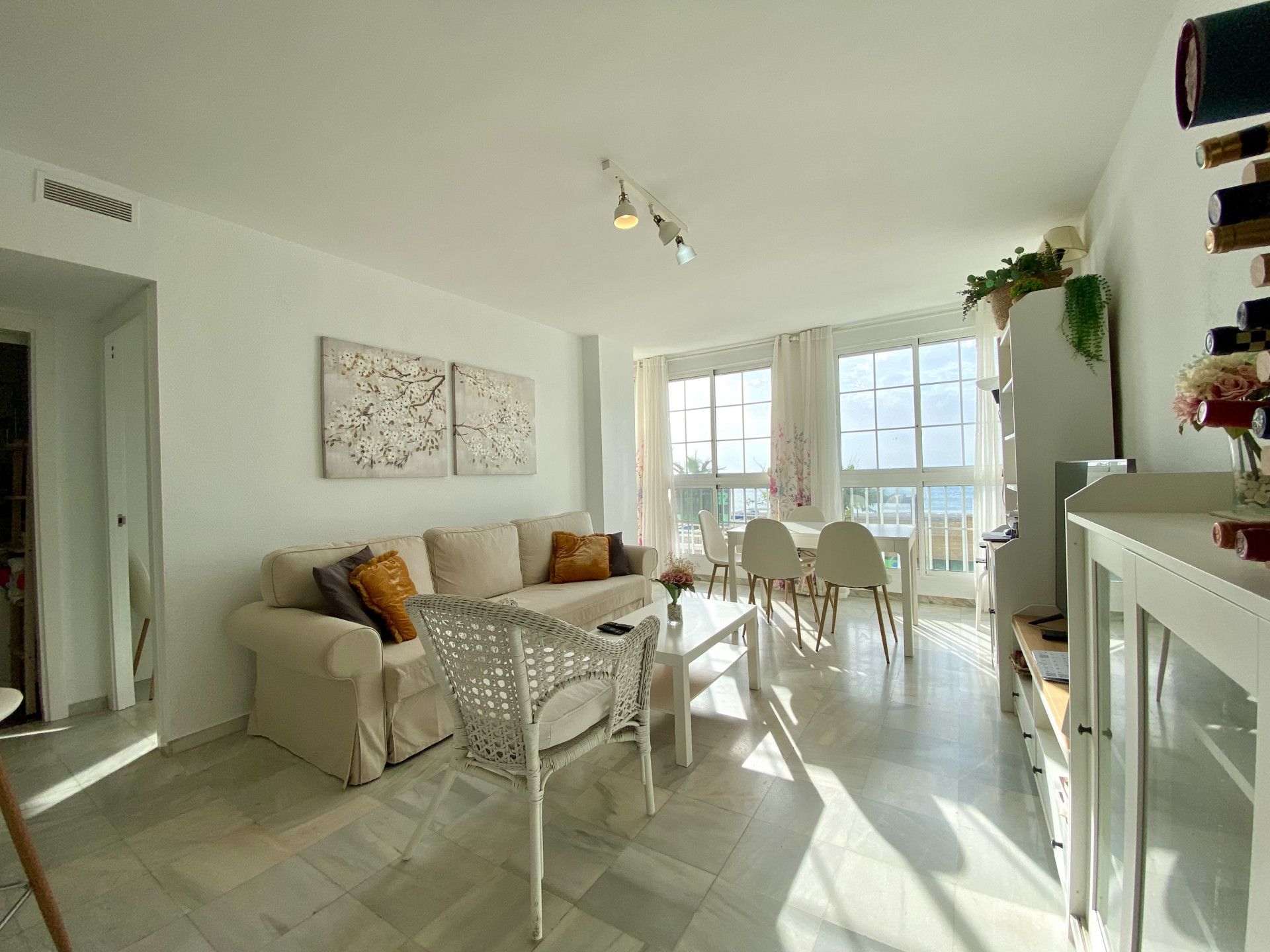 Living room of Apartment for sale in Manilva  with Terrace and Furnished