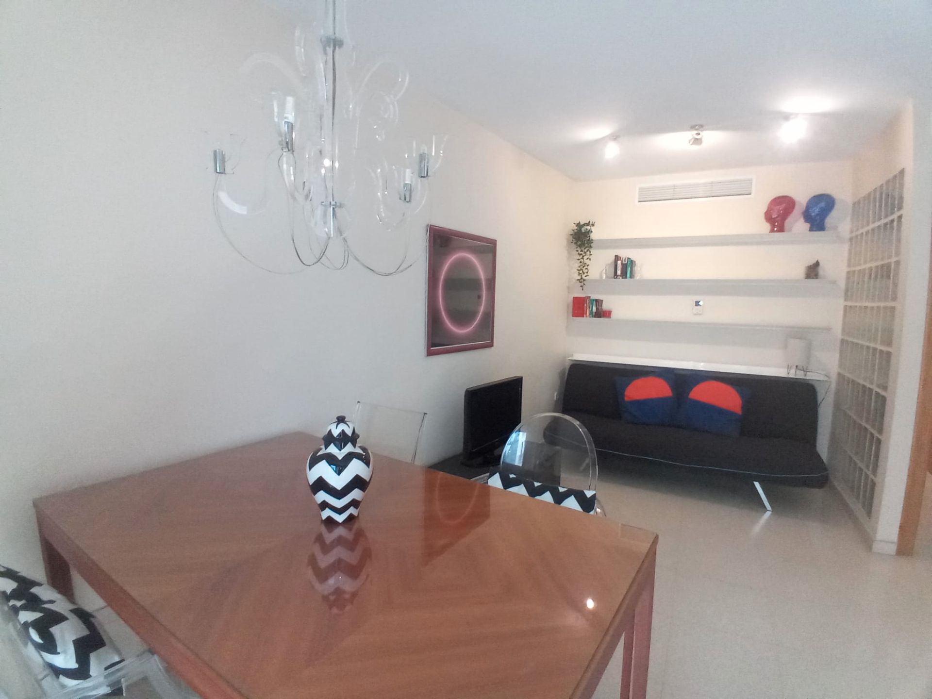 Sala d'estar de Apartament de lloguer en  Valencia Capital amb Aire condicionat, Calefacció i Parquet