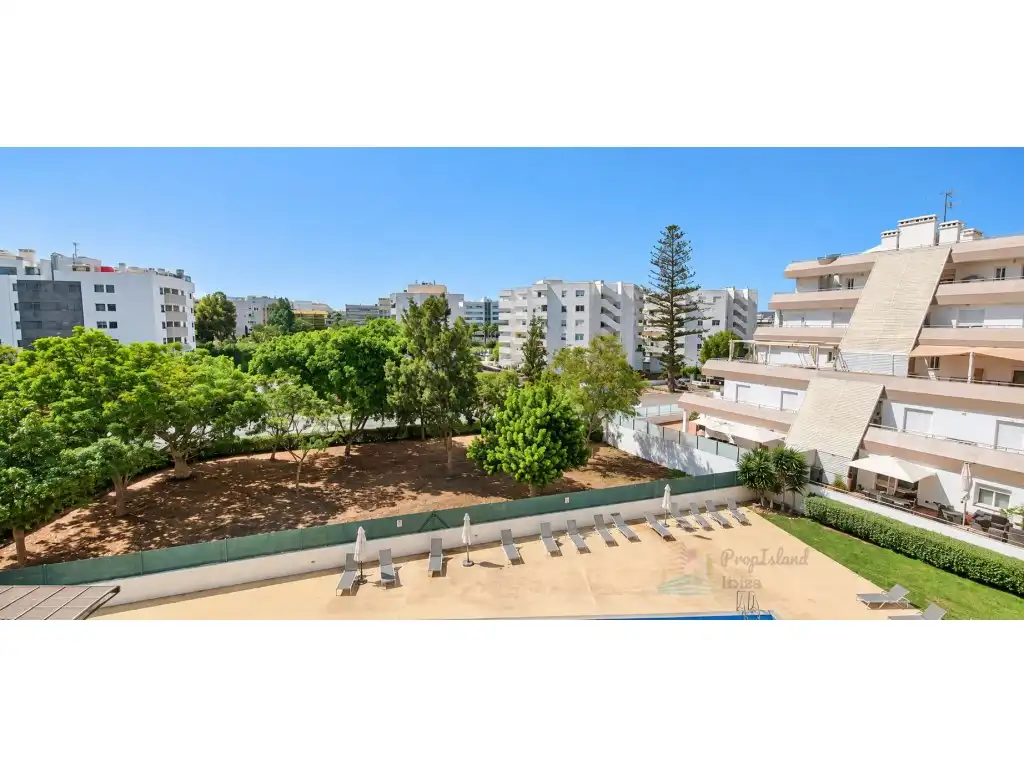 Vista exterior de Piso de alquiler en Eivissa con Amueblado