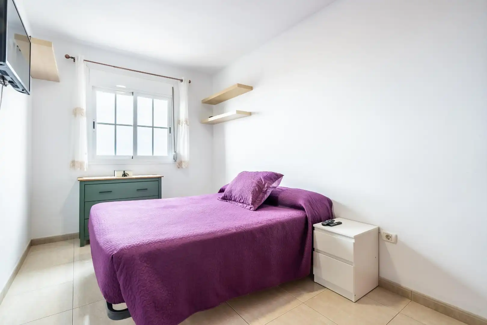 Habitación de Casa adosada en venta en Granadilla de Abona con Terraza y Balcón