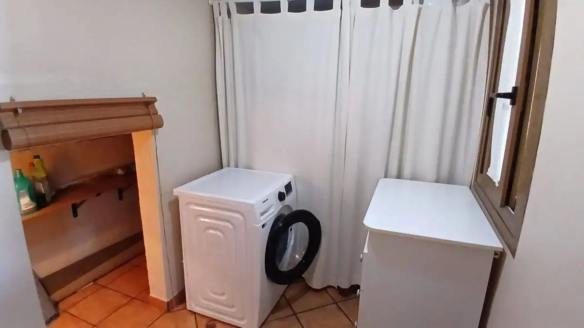 Schlafzimmer von Wohnungen zur Miete in Casares mit Klimaanlage, Heizung und Terrasse