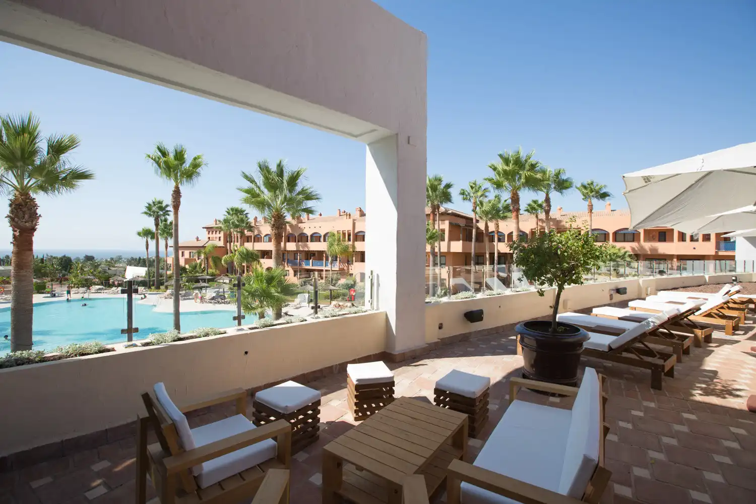 Terrace of Apartments for sale in Estepona  with Air Conditioner, Terrace and Swimming Pool