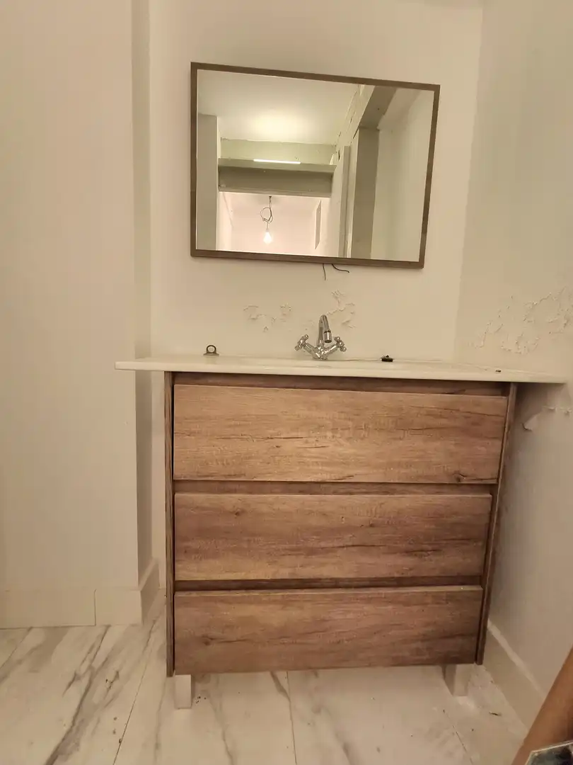 Baño de Local de alquiler en Madrid