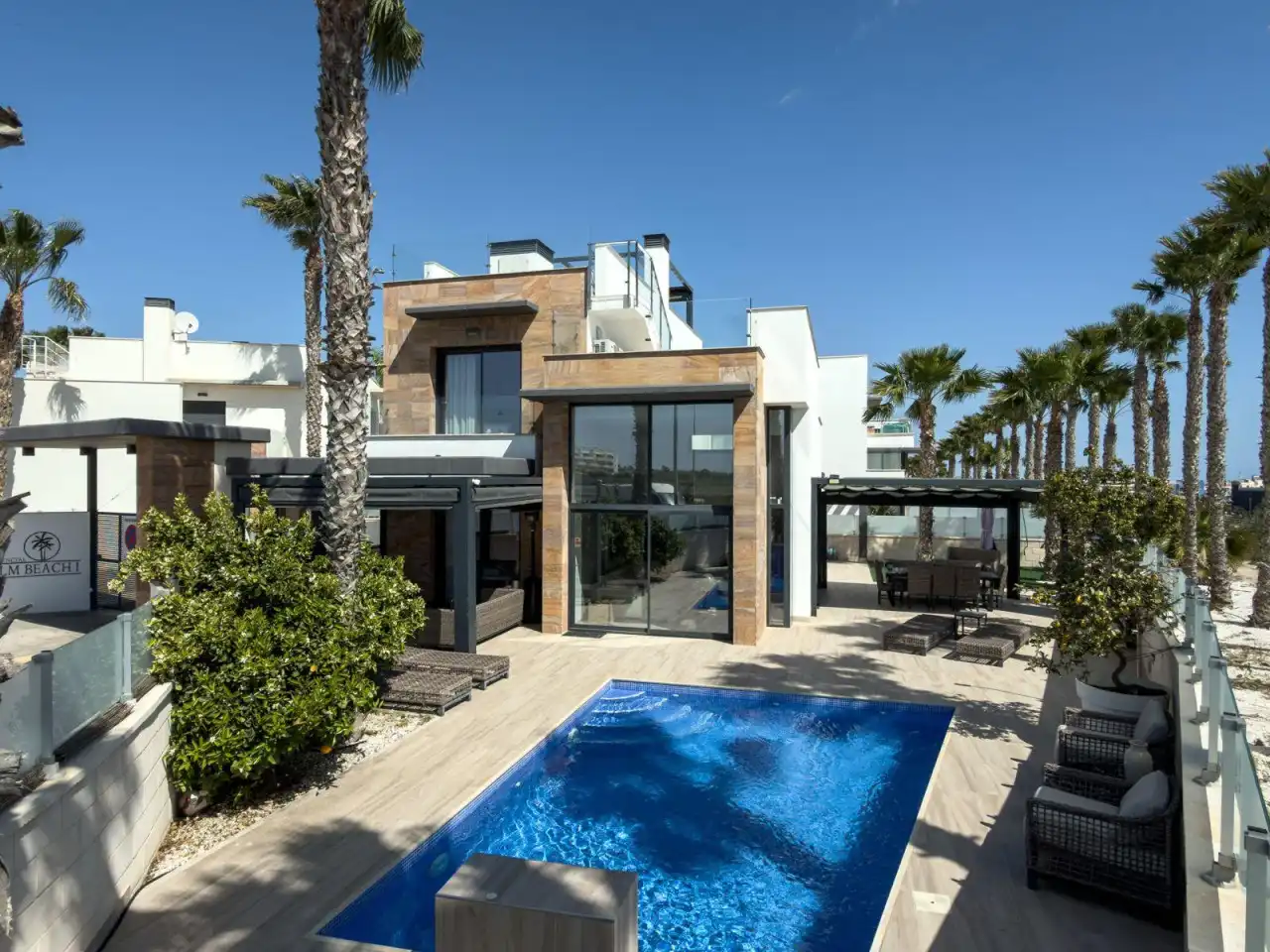 Chalet con terraza en venta en Orihuela Costa, imagen 2