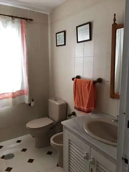 Badezimmer von Wohnung zur Miete in Roquetas de Mar mit Terrasse, Möbliert und Gemeinschaftspool