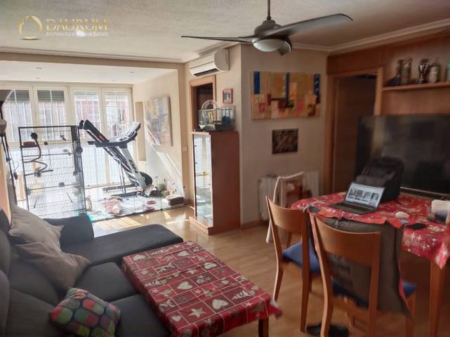 Piso en Venta en Albuñuelas en Orcasur - 12 de Octubre