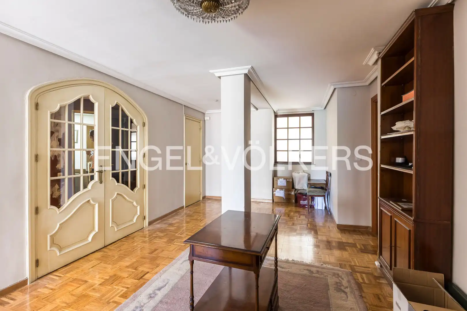Piso en venta en Madrid con Calefacción y Balcón