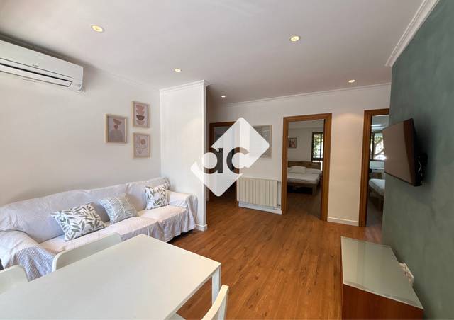 Apartamento en Alquiler en Carrer del Torpediner en Les Tendetes - Avenida Burjassot