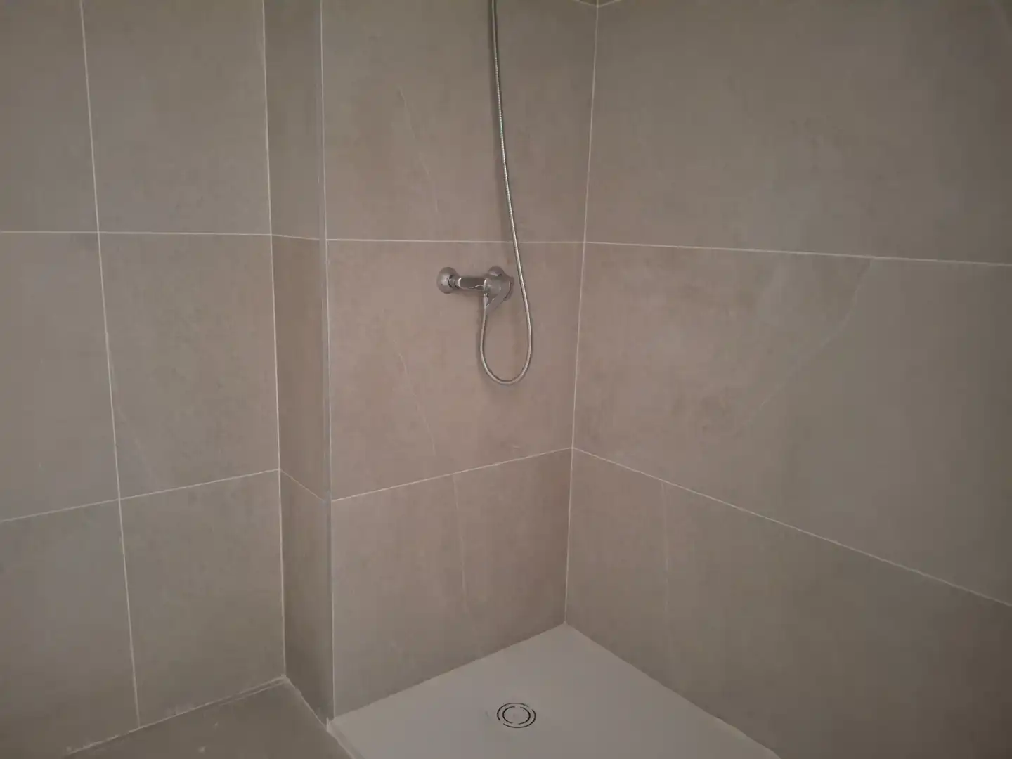 Baño de Planta baja en venta en Chipiona con Aire acondicionado, Calefacción y Jardín privado