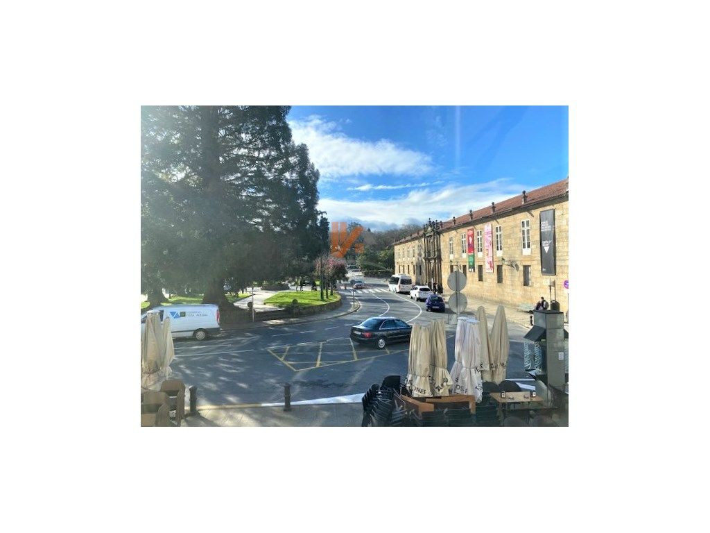 Vista exterior de Pis en venda en Santiago de Compostela 