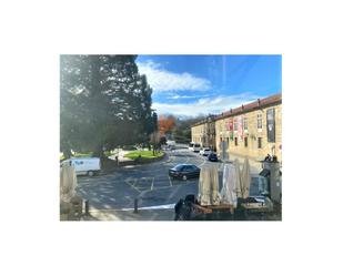 Vista exterior de Pis en venda en Santiago de Compostela 