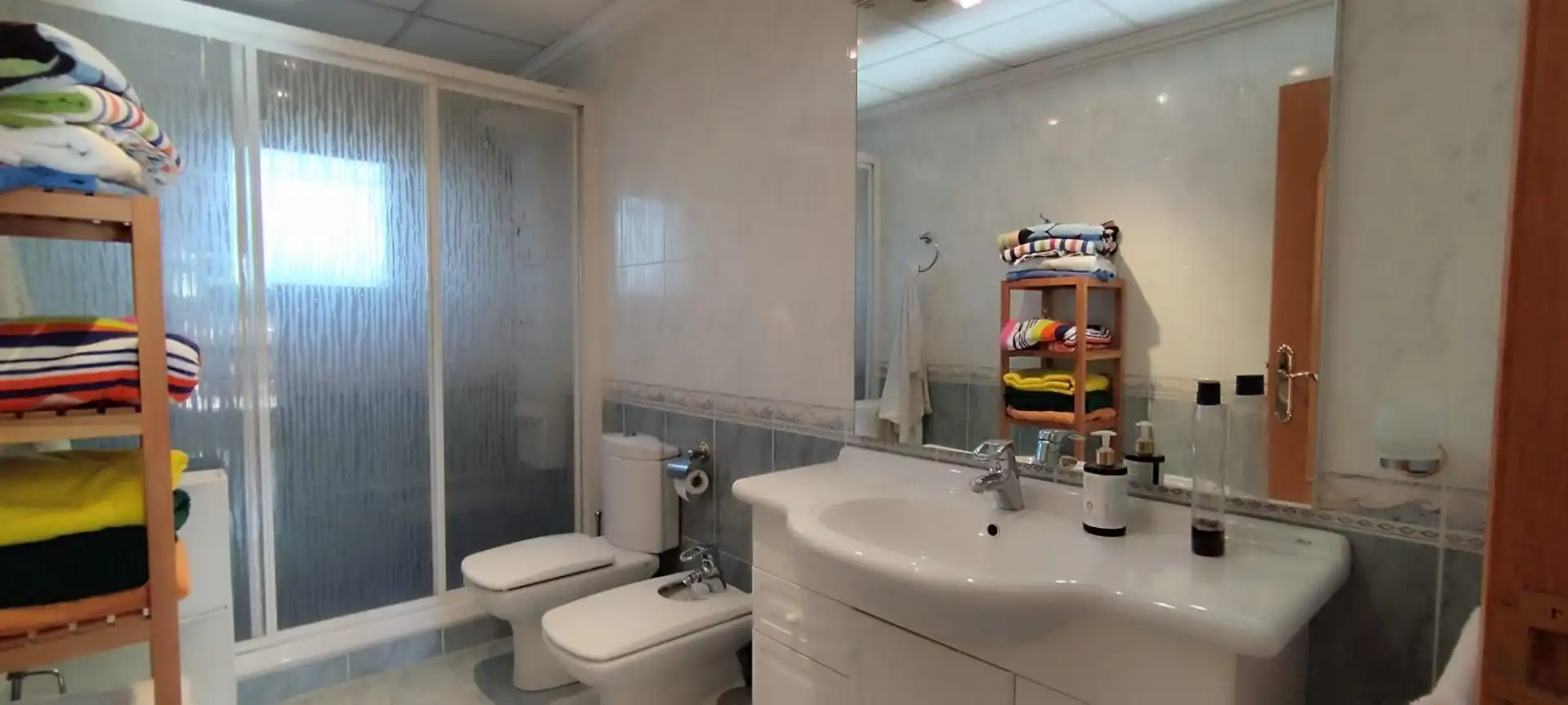 Bathroom of Houses for sale in Elche / Elx  with Air Conditioner, Private garden and Terrace