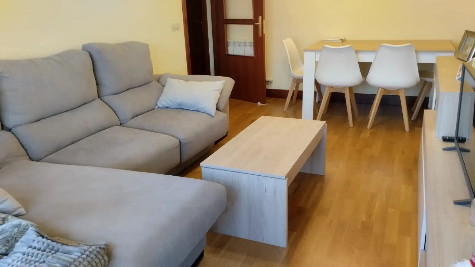 Appartamento con piscina in vendita a Nalda, imagen 8