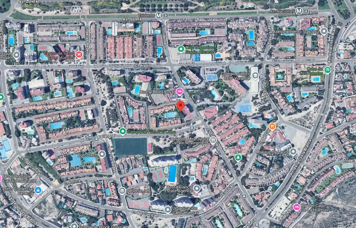 Pis amb piscina en venda a Carrer Trident 17, imagen 3