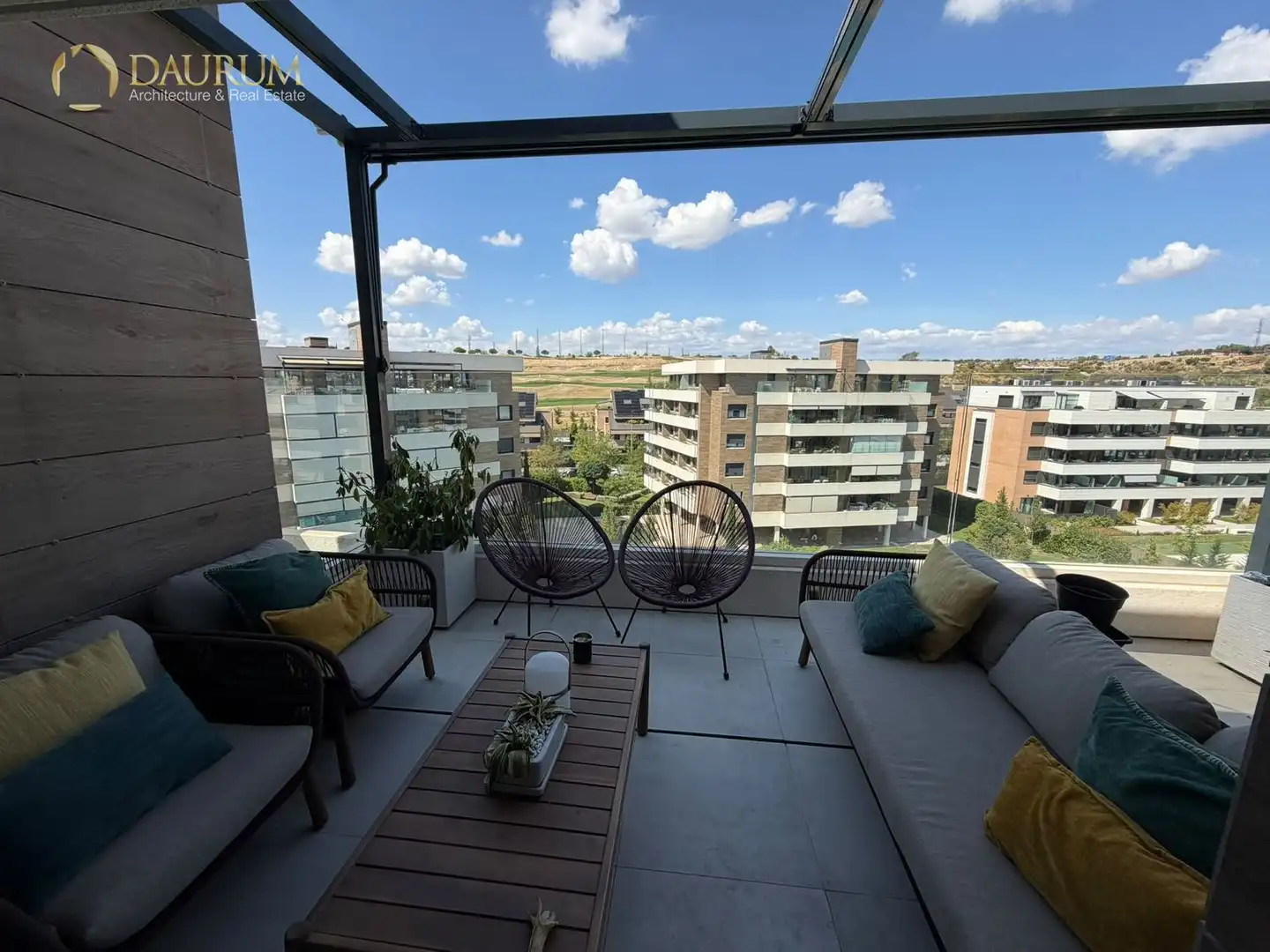 Ático con piscina en venta en Gloria Fuertes, imagen 2