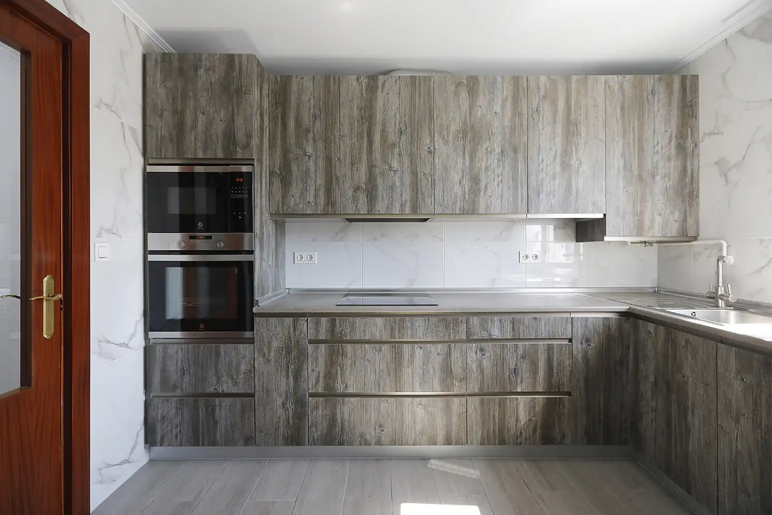 Kitchen of Flat for sale in Irun   with Heating and Balcony