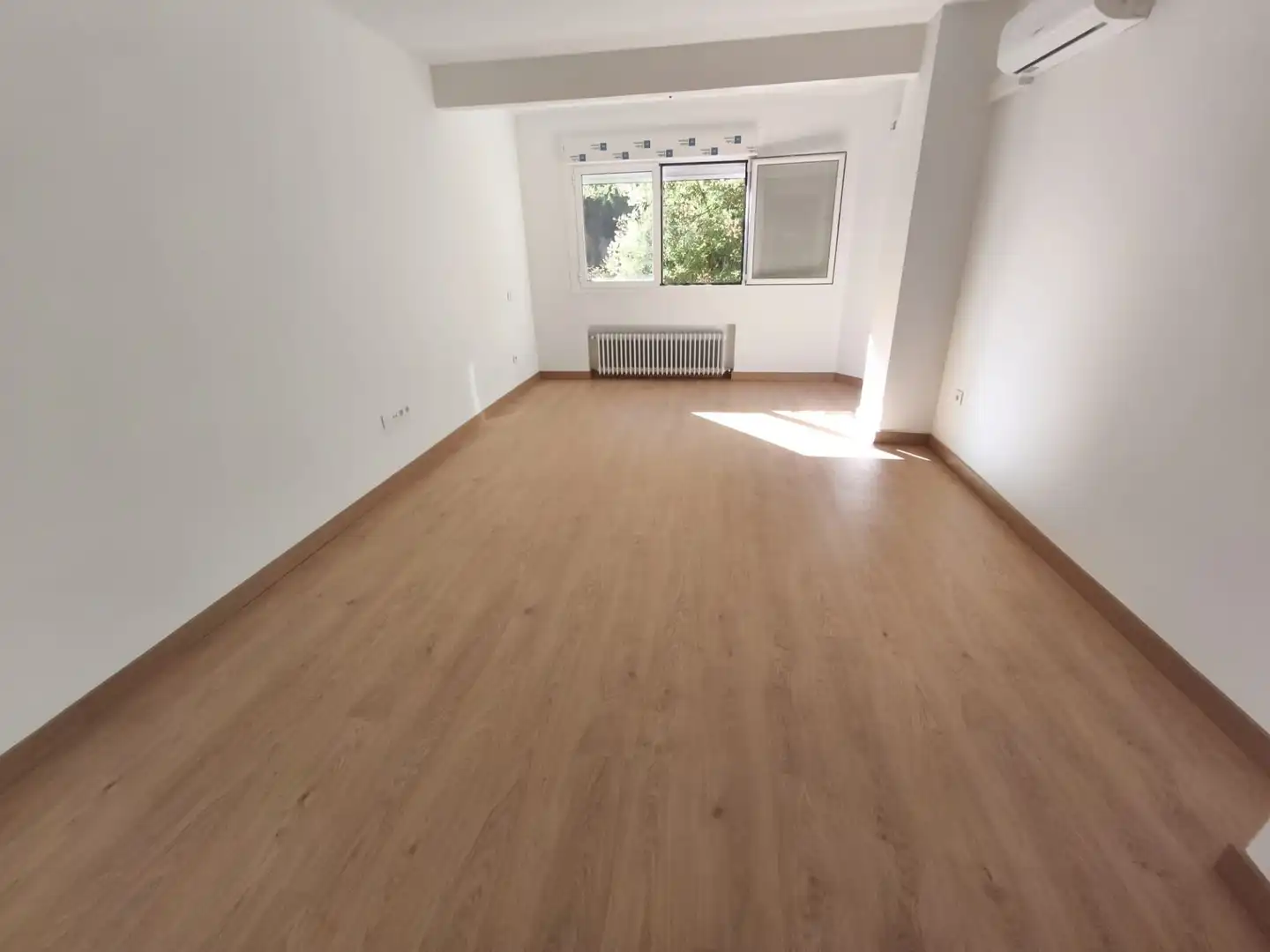 Wohnung mit Aufzug zur Miete in Centro