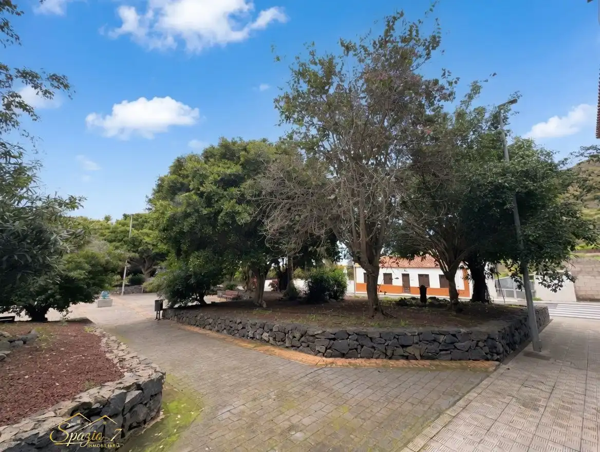 Vista exterior de Piso en venta en Los Realejos con Balcón y Alarma