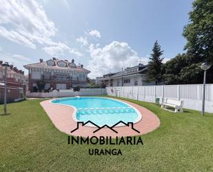Exterior view of House or chalet for sale in Laredo  with Heating, Private garden and Terrace