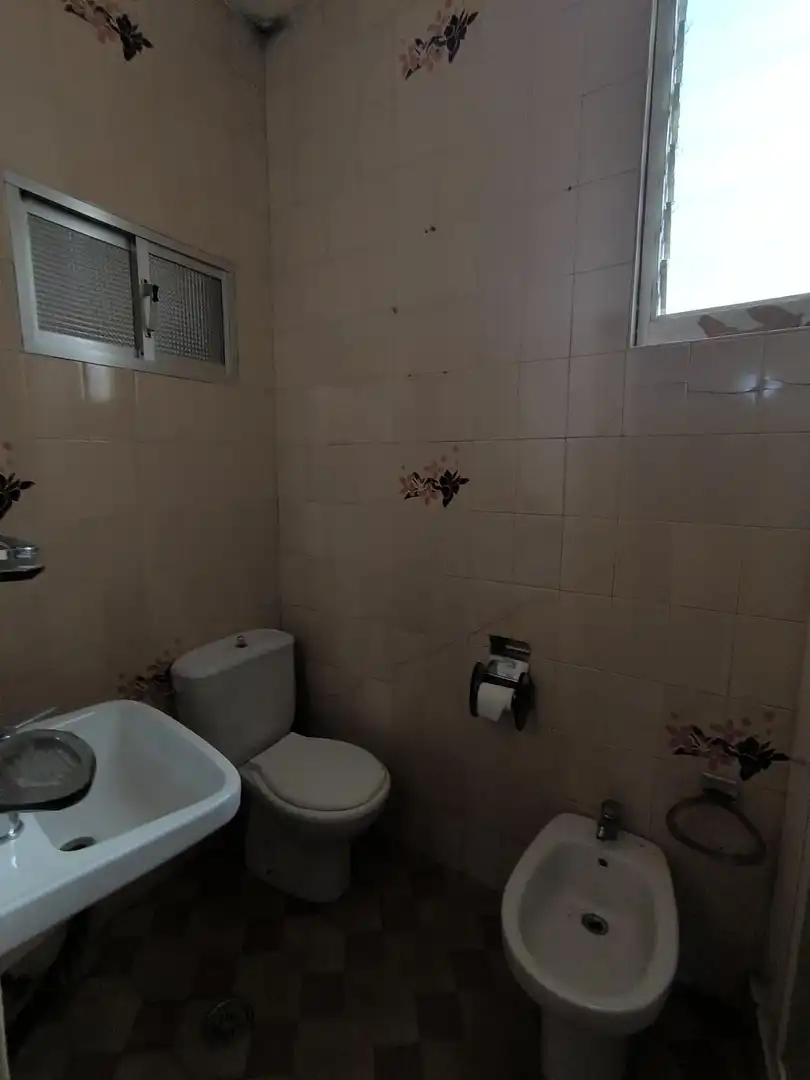 Baño de Casa o chalet en venta en Santiago de Compostela  con Alarma