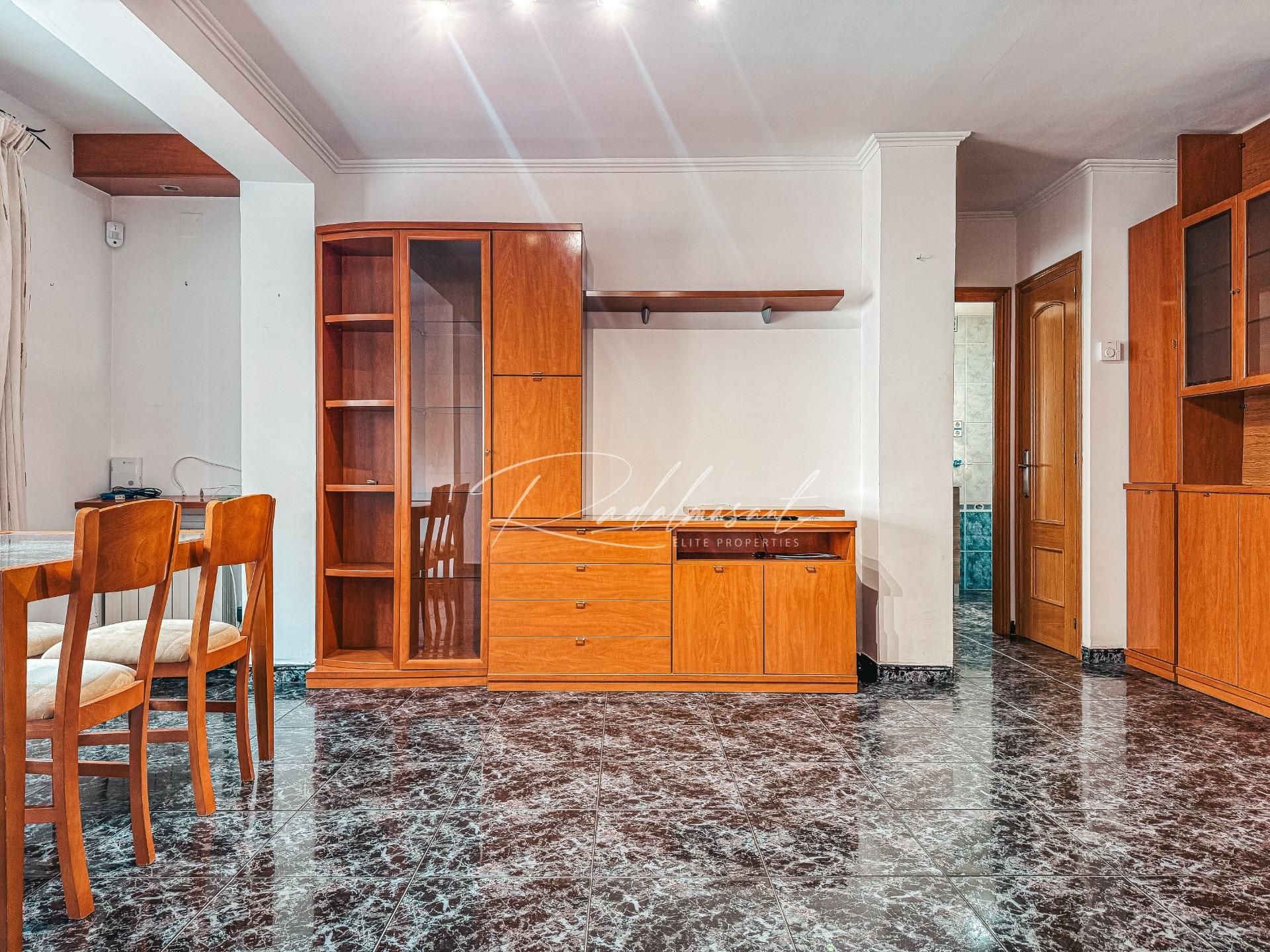 Dormitori de Pis en venda en La Canonja amb Calefacció