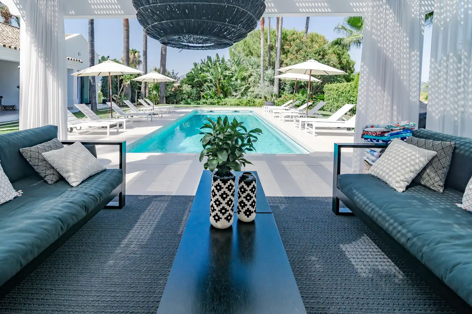 Casa con terraza en venta en Nueva Andalucía, imagen 2