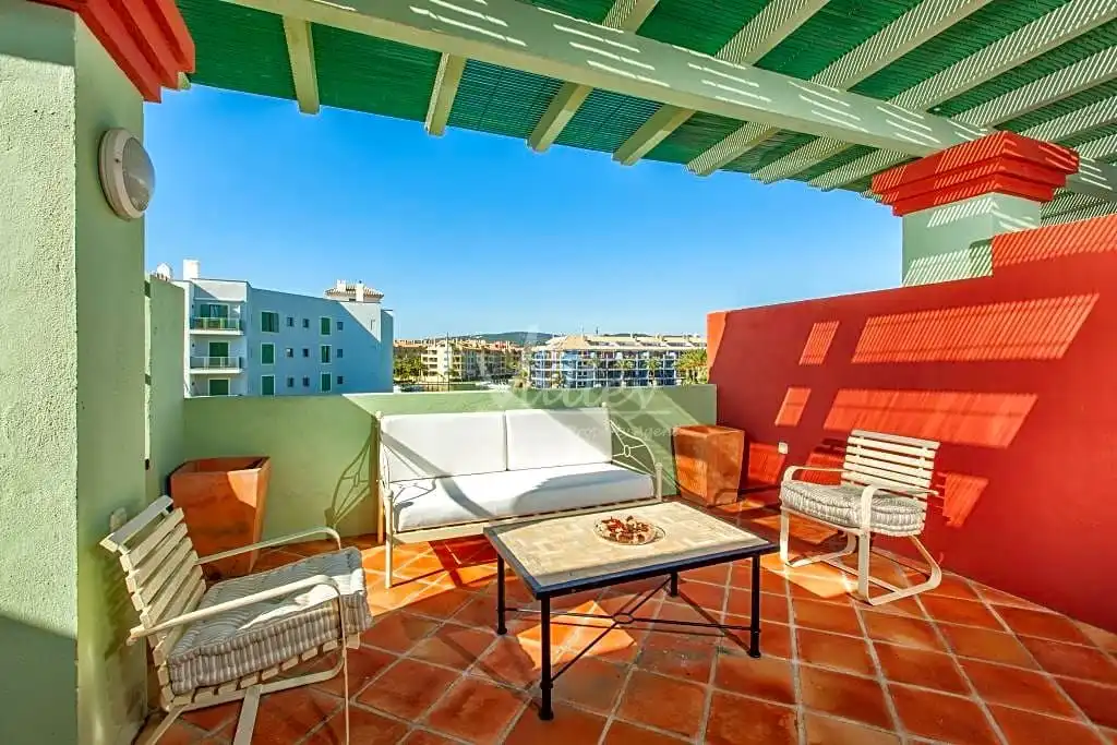 Terraza de Ático de alquiler en Sotogrande con Aire acondicionado, Calefacción y Terraza