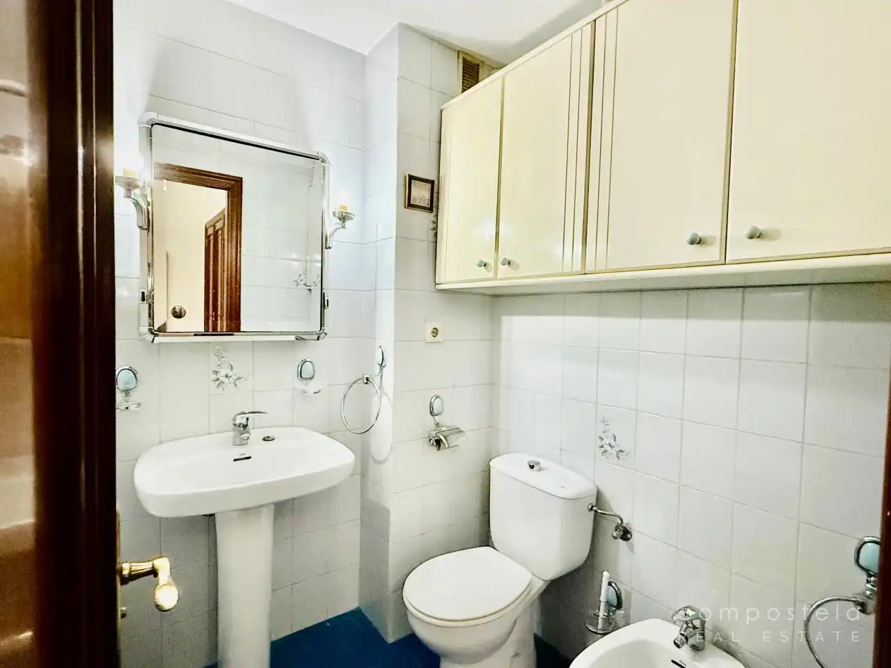 Baño de Piso en venta en Santiago de Compostela  con Calefacción, Parquet y Trastero