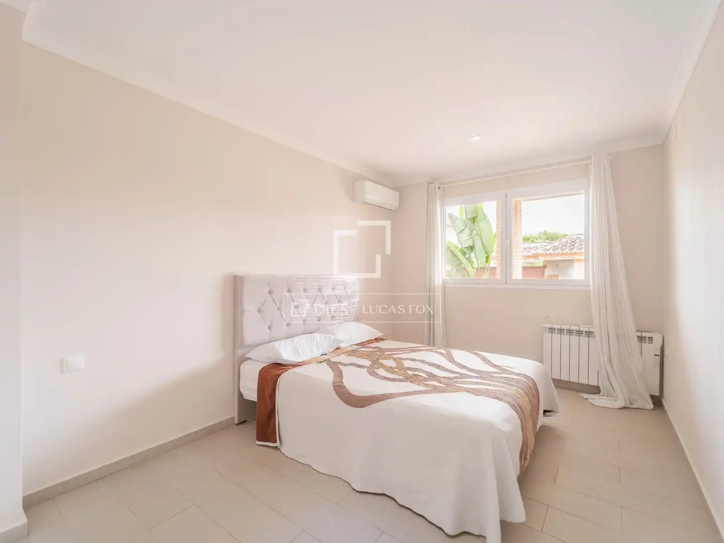 Dormitori de Casa o xalet de lloguer en Bétera amb Aire condicionat, Jardí privat i Moblat