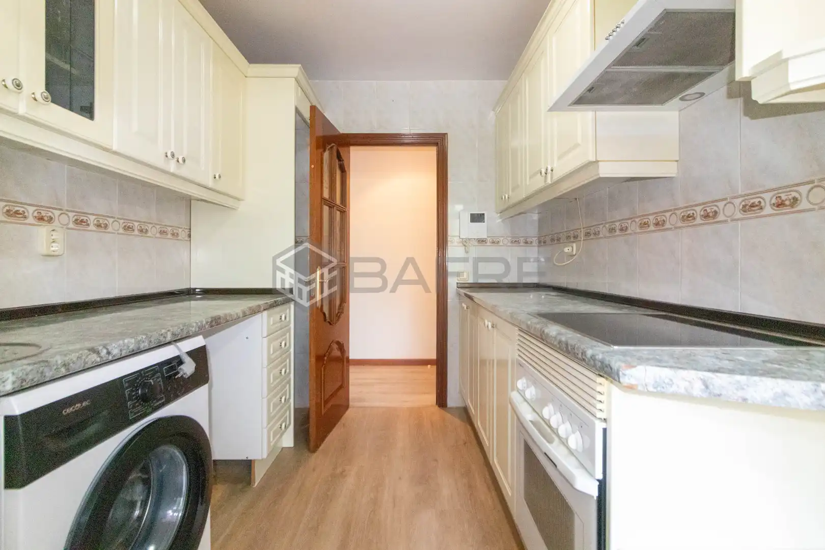 Cocina de Piso de alquiler en Coslada con Calefacción