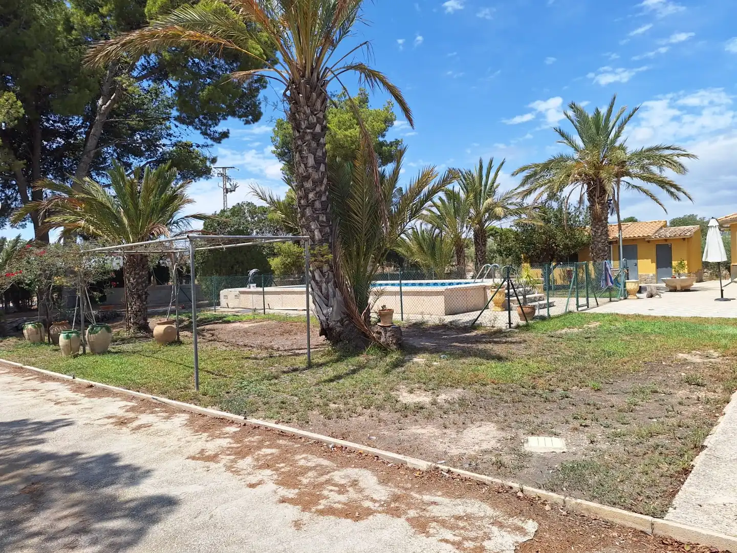 Piscina de Casa o xalet en venda en Alicante / Alacant amb Jardí privat, Terrassa i Traster
