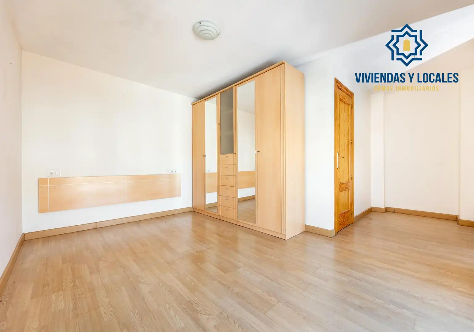 Terraced house with terrace for sale in San Antón, imagen 11