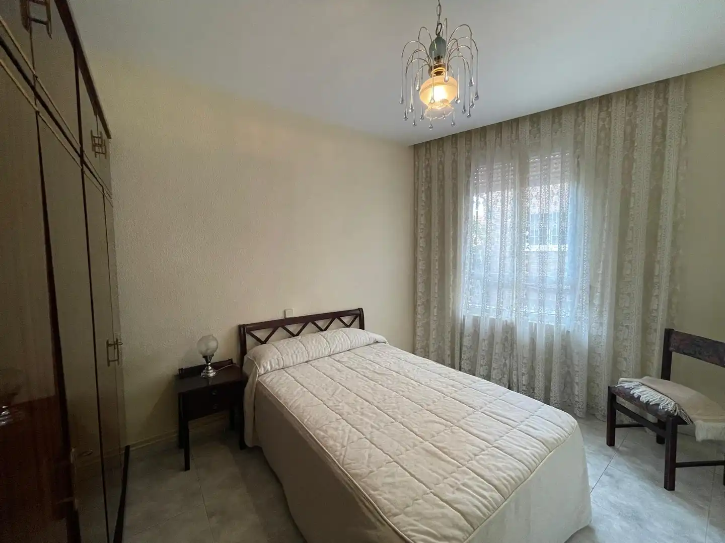 Habitación de Piso en venta en Madrid con Calefacción, Amueblado y Horno