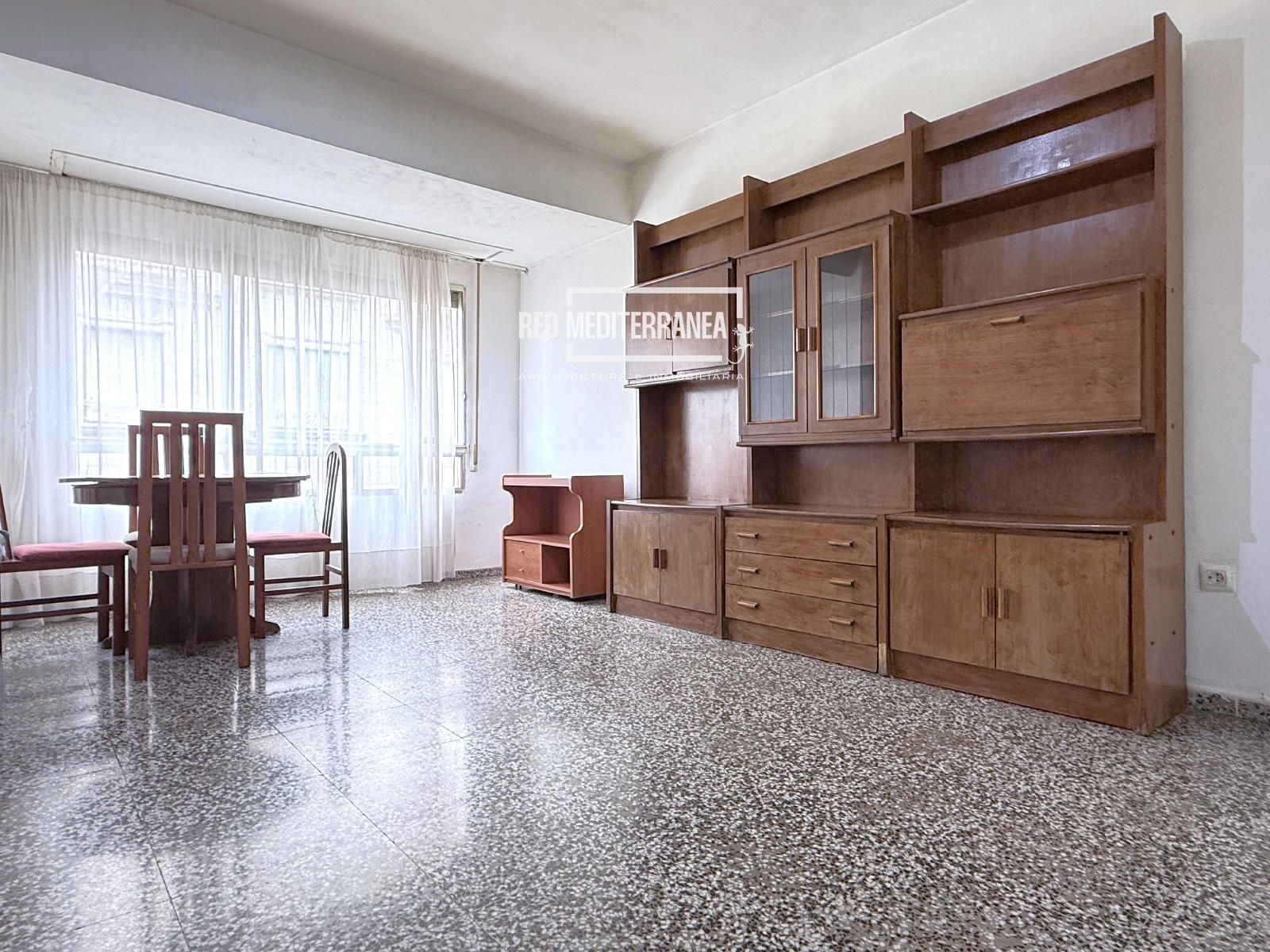 Sala d'estar de Pis en venda en Gandia amb Terrassa, Traster i Balcó