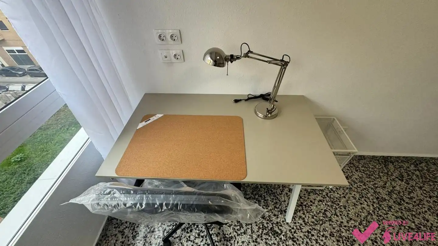 Zimmer in Mestre Marçal, Torrefiel