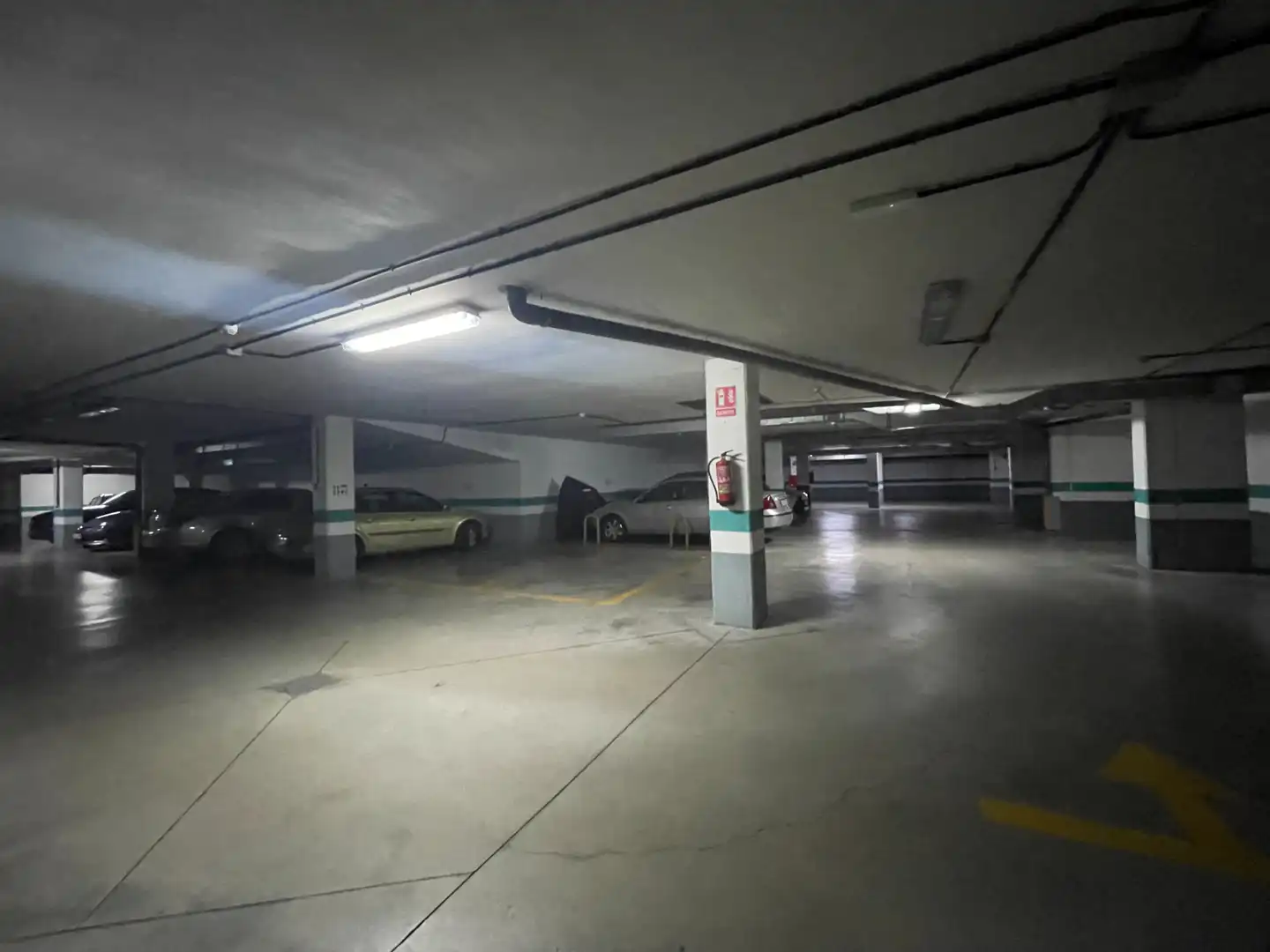 Parkplatz von Wohnung zur Miete in San Sebastián de los Reyes mit Heizung, Abstellraum und Ofen