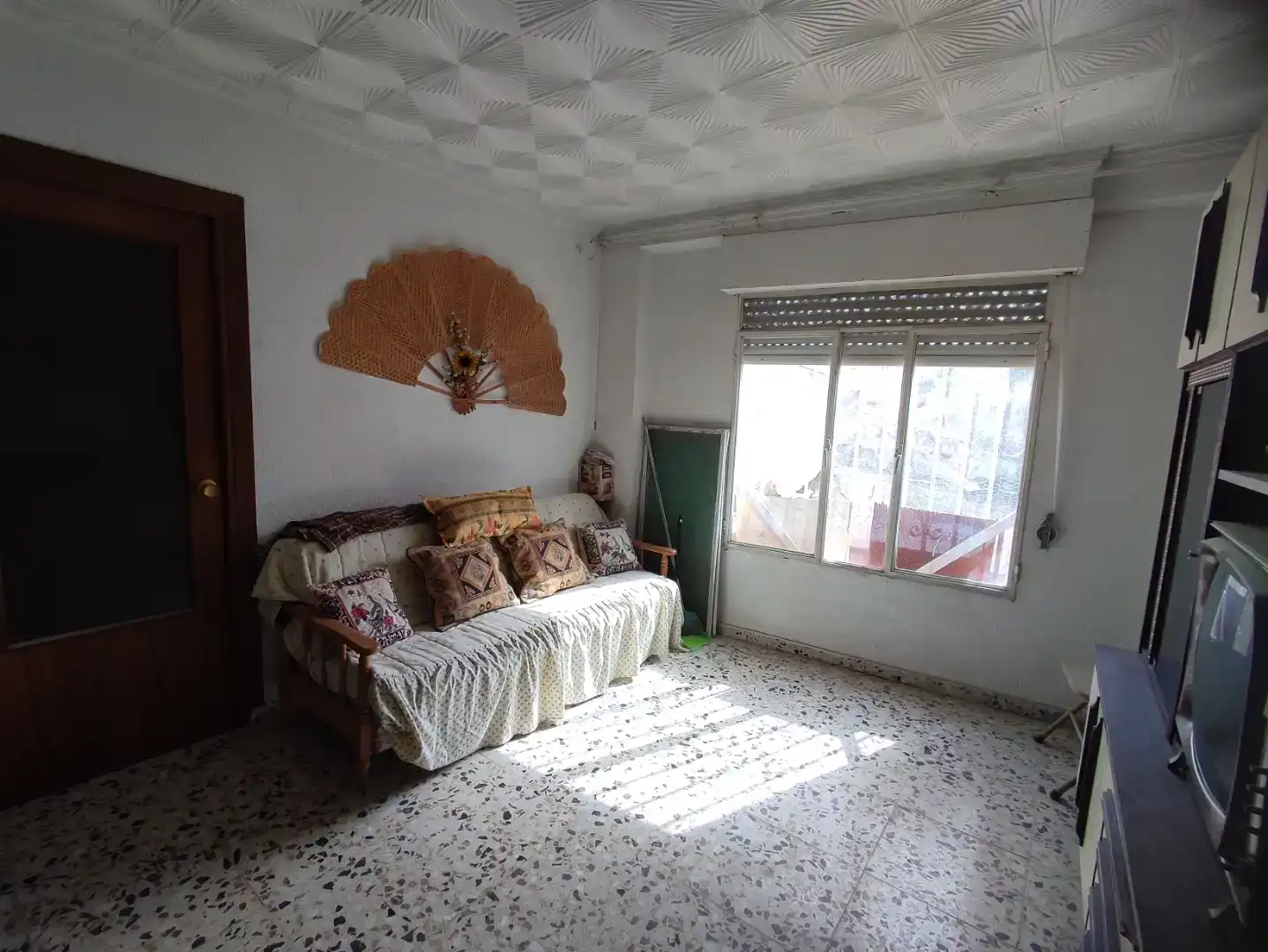 Dormitori de Casa adosada en venda en Elda amb Traster i Moblat