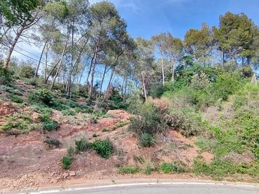 Terreny residencial en venda a Molins de Rei