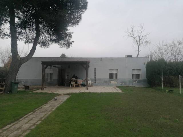 Casa-chalet en Venta en Urbanizacion Corzo, 36 en Carmona